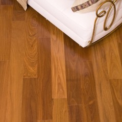 Parquet exotique cumaru verni en contrecollé massif salle de bain largeur 100mm épaisseur 11mm