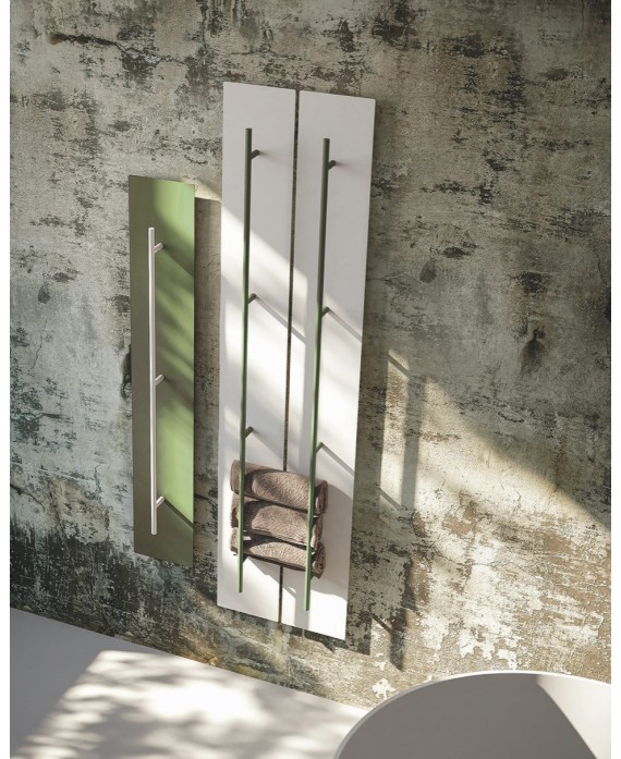Sèche-serviette radiateur électrique design Anteso salle de bain contemporain V blanc mat avec une barre verte