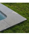 Margelle pierre du limeyrat d'angle pour margelle grise épaisseur 5cm