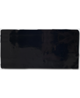 Carrelage effet zellige de couleur noir uni brillant 7.5x15x1cm, D terracim