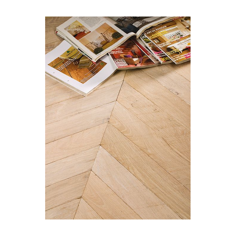 Parquet blanchi point de hongrie à poser sur lambourde chêne massif français vieilli pa12 blanc, ép : 21 mm largeur 80 et 110mm