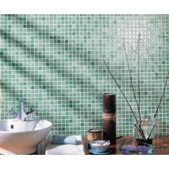 Emaux de verre vert clair nuancé salle de bain mosaique piscine mosbr-3001 2.5x2.5x0.4cm sur trame.