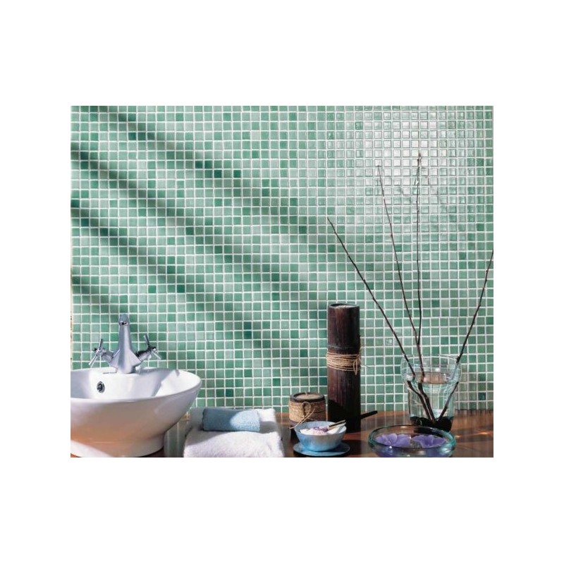 Emaux de verre vert clair nuancé salle de bain mosaique piscine mosbr-3001 2.5x2.5x0.4cm sur trame.