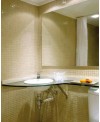 Emaux de verre antidérapant pour le sol de la salle de bain beige mosaique piscine mosmc-502 2.5x2.5 cm sur trame.