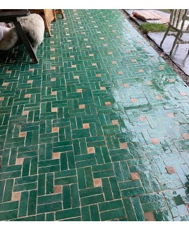 Zellige rectangulaire véritable brillant, bejmat, sol et mur, en terre cuite marocain D14x4.5x1.8cm vert émeraude