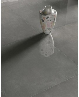 Carrelage imitation béton, résine gris foncé uni poli brillant sol et mur, 60x120cm et 120x120cm refxfeel dark