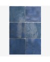 Carrelage Effet Zellige A bleu foncé brillant 13.2x13.2cm dans la salle de bains