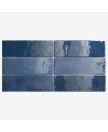 Carrelage Effet Zellige A bleu foncé brillant 6.5x20cm dans la salle de bains