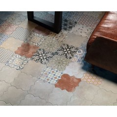 Carrelage arabesque provençal realriga gris mélangé au patchwork