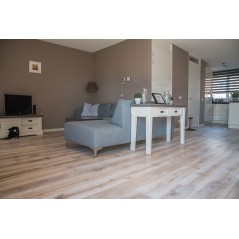 Parquet rabotté rustique brossé huilé blanchi chêne contrecollé, grande largeur 190mm, lafarm white