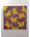 Peinture moderne, tableau contemporain figuratif, acrylique sur toile 100x100cm intitulée: papillons jaunes sur fond rouge.